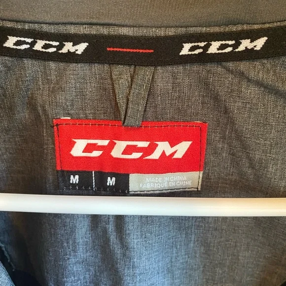 CCM Lightweight Rink Jacket - Picture 5 of 5